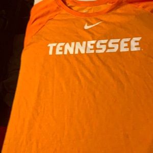 Tennessee Volunteers Nike shirt XXL